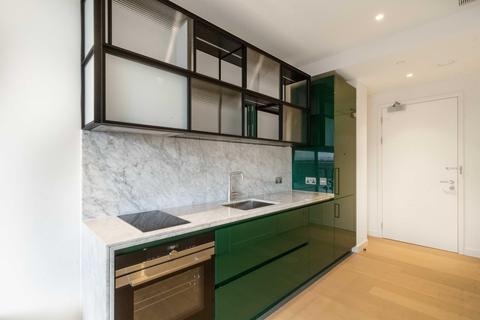 Studio to rent, Bagshaw Building, The Wardian, London, E14