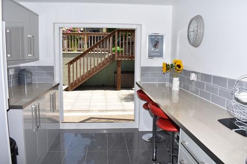 68 Gelligron Road, Pontardawe, Swansea, SA8 4NP