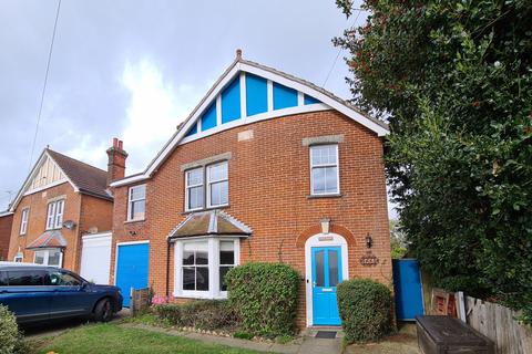 66 Fitzgerald Road, Bramford, Ipswich, IP8 4AD