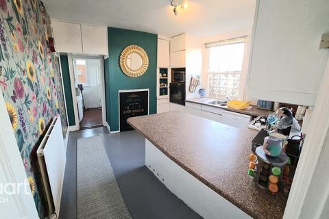 66 Fitzgerald Road, Bramford, Ipswich, IP8 4AD