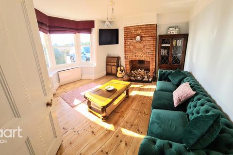 66 Fitzgerald Road, Bramford, Ipswich, IP8 4AD