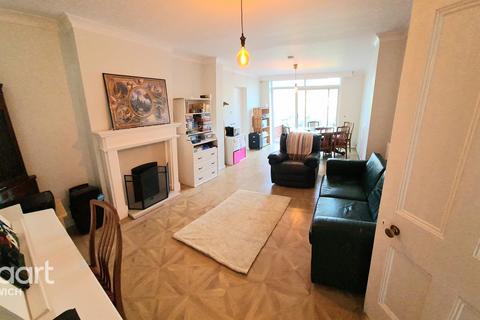 66 Fitzgerald Road, Bramford, Ipswich, IP8 4AD