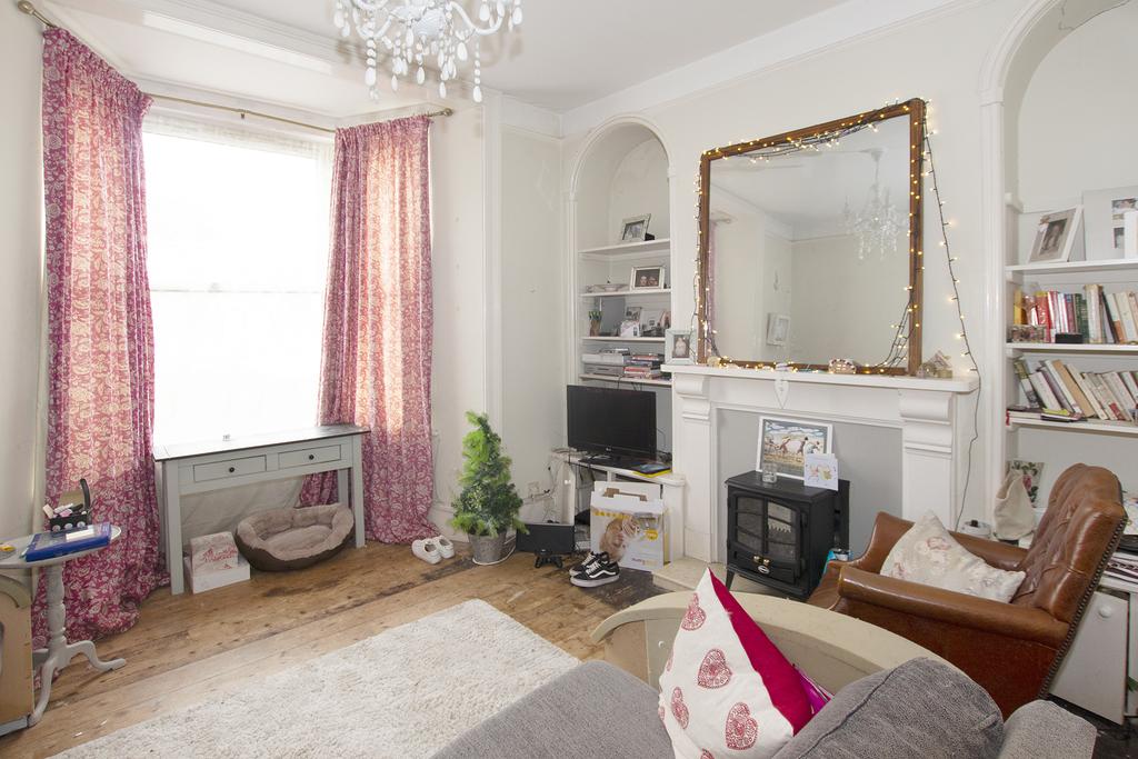 Les Croutes, St Peter Port, Guernsey, GY1 5 bed property with land £