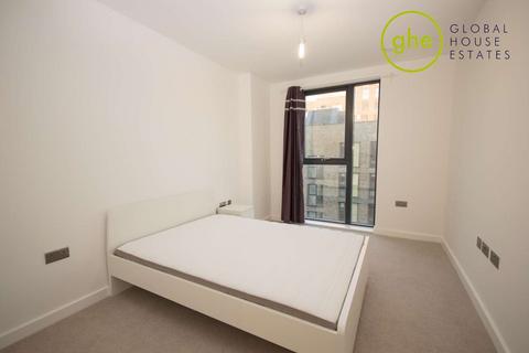 2 bedroom flat to rent, Larkwood Avenue, Lewisham, London