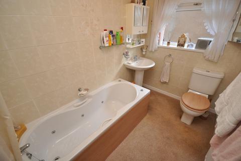 24 Copperas Close, Millhouse Green, Sheffield, S36 9SA