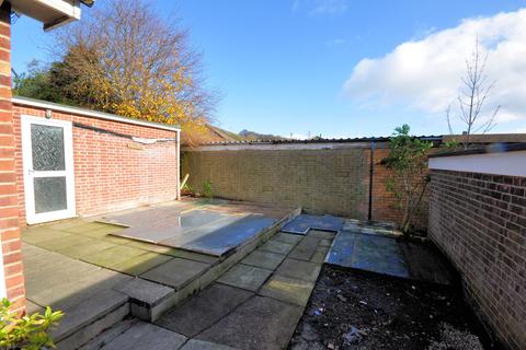 24 Copperas Close, Millhouse Green, Sheffield, S36 9SA