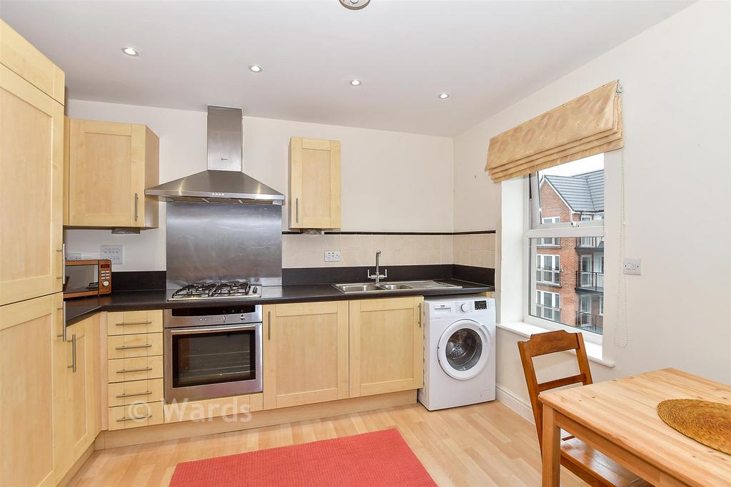 Kitchen/ Lounge