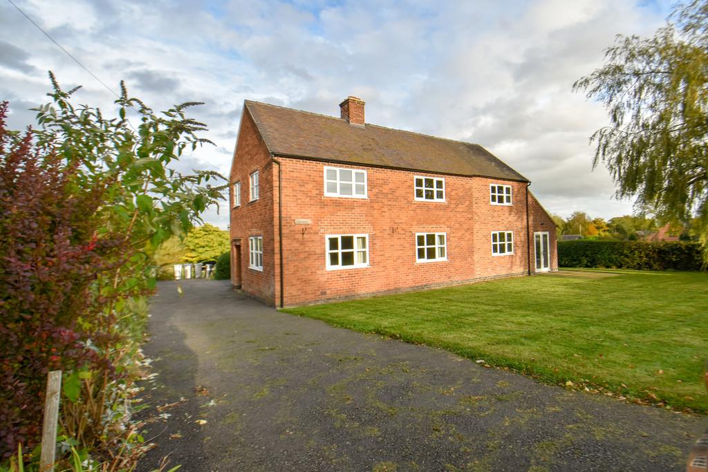 Hales Green, Yeaveley 4 bed detached house £595,000