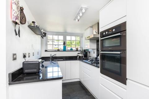51 Bar End Road, Winchester, SO23 9NP