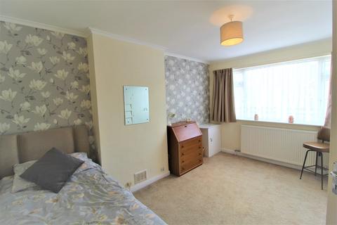 27 Stonecroft Way, Croydon, CR0 3DJ