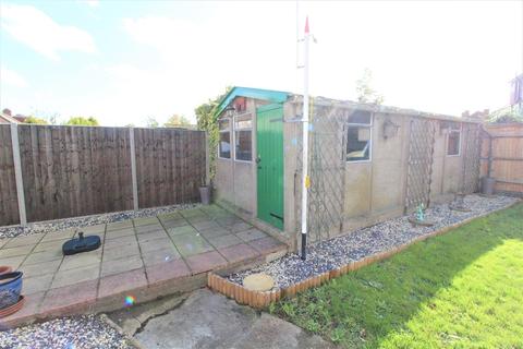 27 Stonecroft Way, Croydon, CR0 3DJ