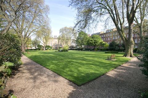 1 bedroom apartment to rent, Nevern Square, Earls Court, London, SW5