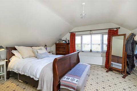 25 Downs Road, South Wonston, Winchester, SO21 3EU