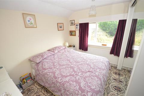 7 Fieldhead Grove, Guiseley, Leeds, LS20 8DY