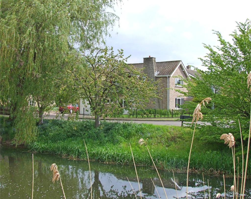Fairfax Way, Deeping Gate, Peterborough, PE6 3 bed detached house £