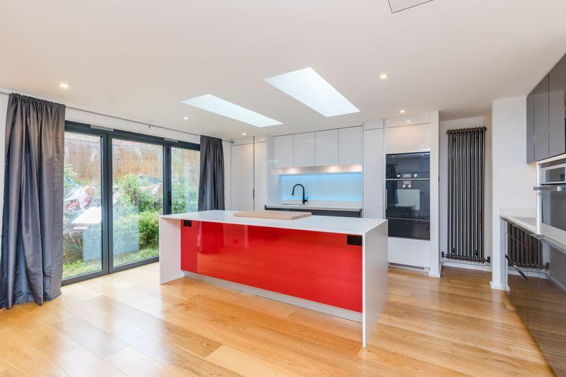 Fairlie Gardens, Brighton 3 bed detached bungalow £575,000