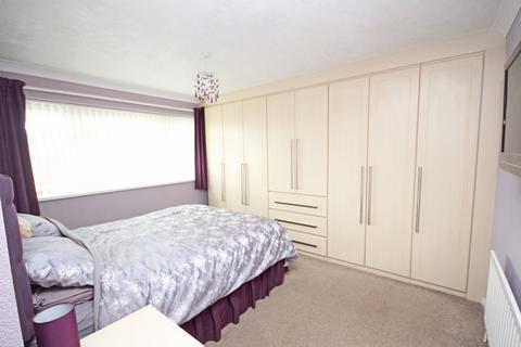 91 Manor Drive, Waltham, Grimsby, DN37 0NS
