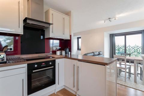 41l Beaconsfield Road, Glasgow, G12 0NN