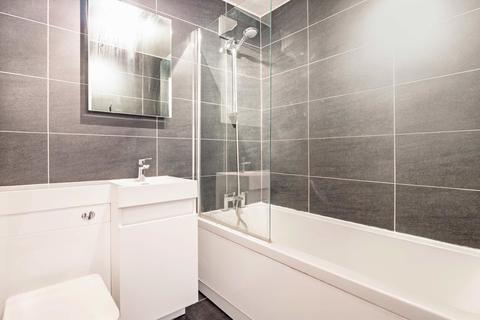 41l Beaconsfield Road, Glasgow, G12 0NN