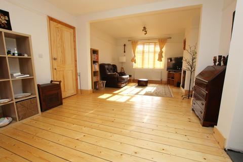 57 Whitehill Road, Crayford, Dartford, DA1 4AB