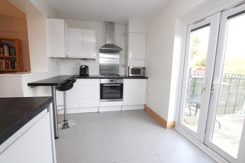 57 Whitehill Road, Crayford, Dartford, DA1 4AB