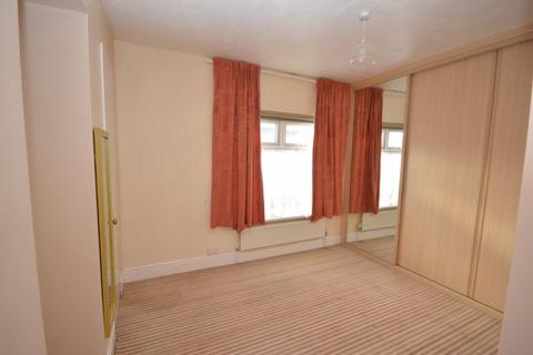 16 Wallace Road, Neath, SA11 1YL
