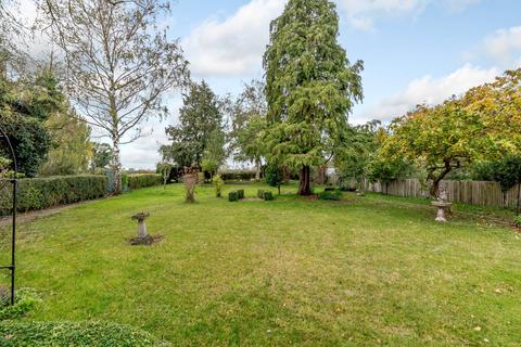 108 Abingdon Road, Standlake, Witney, OX29 7RN