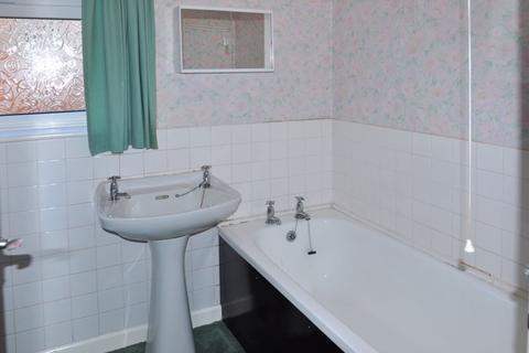 37 Berkshire Drive, Exeter, EX4 1NE