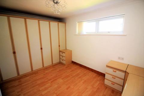 25 Wellgarth, Halifax, HX1 2BJ