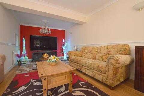 33 Ailsworth Road, Luton, LU3 2UG