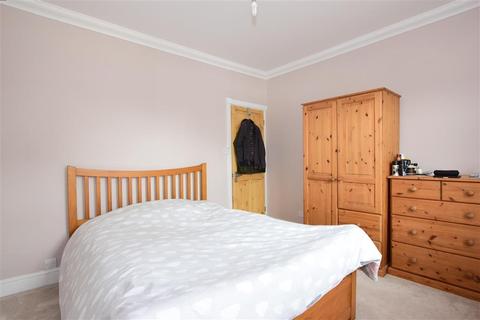 56 Suffolk Road, Gravesend, DA12 2SN