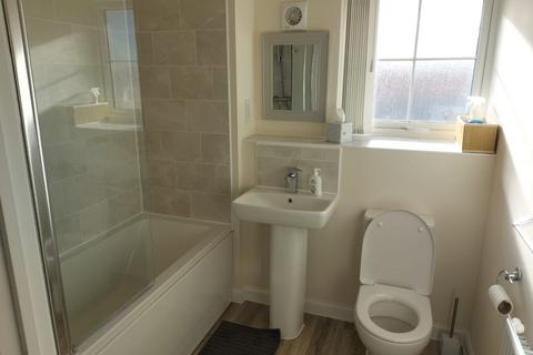 2 bedroom flat to rent - Tawny Grove , ,