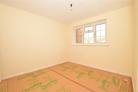 20 Wells Road, Rochester, ME2 2QW