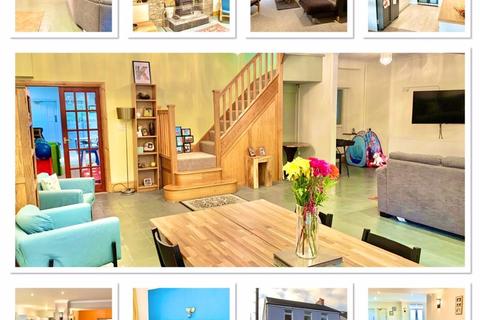 Oak House Henfaes Road, Tonna, Neath, SA11 3EZ