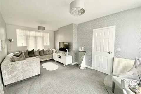 61 Clifton Crescent, Sheffield, S9 4BD