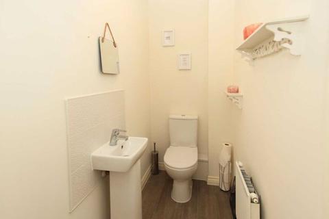 40 Watts Drive, Shifnal, TF11 8FR