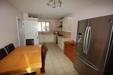 8 Bonham Drive, Orsett, Grays, RM16 3HG