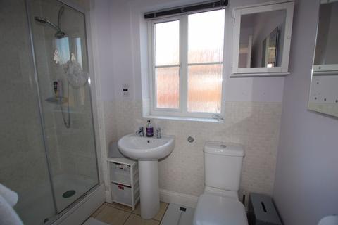 8 Bonham Drive, Orsett, Grays, RM16 3HG