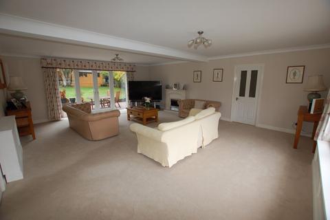1, Orchard View Robinson Road, Horndon On The Hill, Stanford-le-hope, SS17 8PU