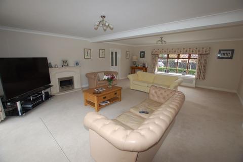 1, Orchard View Robinson Road, Horndon On The Hill, Stanford-le-hope, SS17 8PU