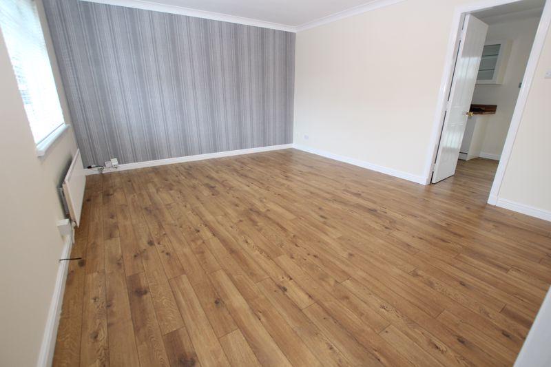 Sunflower Gardens, Motherwell 3 bed semidetached house £154,995