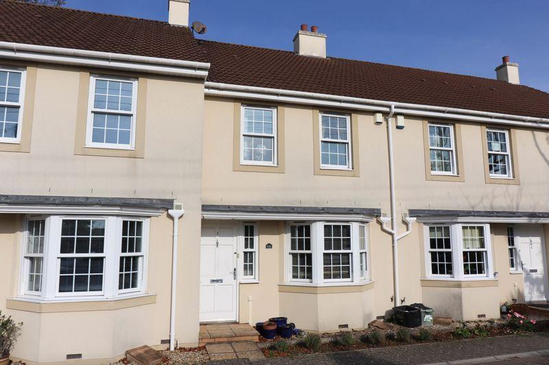 Silver Street, Nailsea 3 bed terraced house £310,000