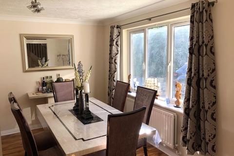 14 Beck Close, Emersons Green, Bristol, BS16 7HD