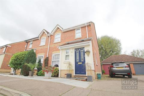 86 Albert Gardens, Church Langley, Harlow, CM17 9QG