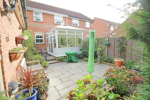 86 Albert Gardens, Church Langley, Harlow, CM17 9QG