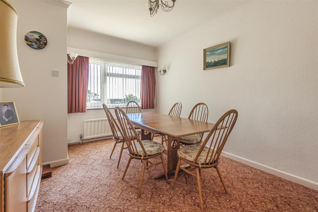 Dining Room.jpg