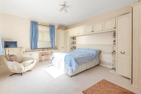 Highclyffe Lodge Highcliffe Close, Seaton, EX12 2QA