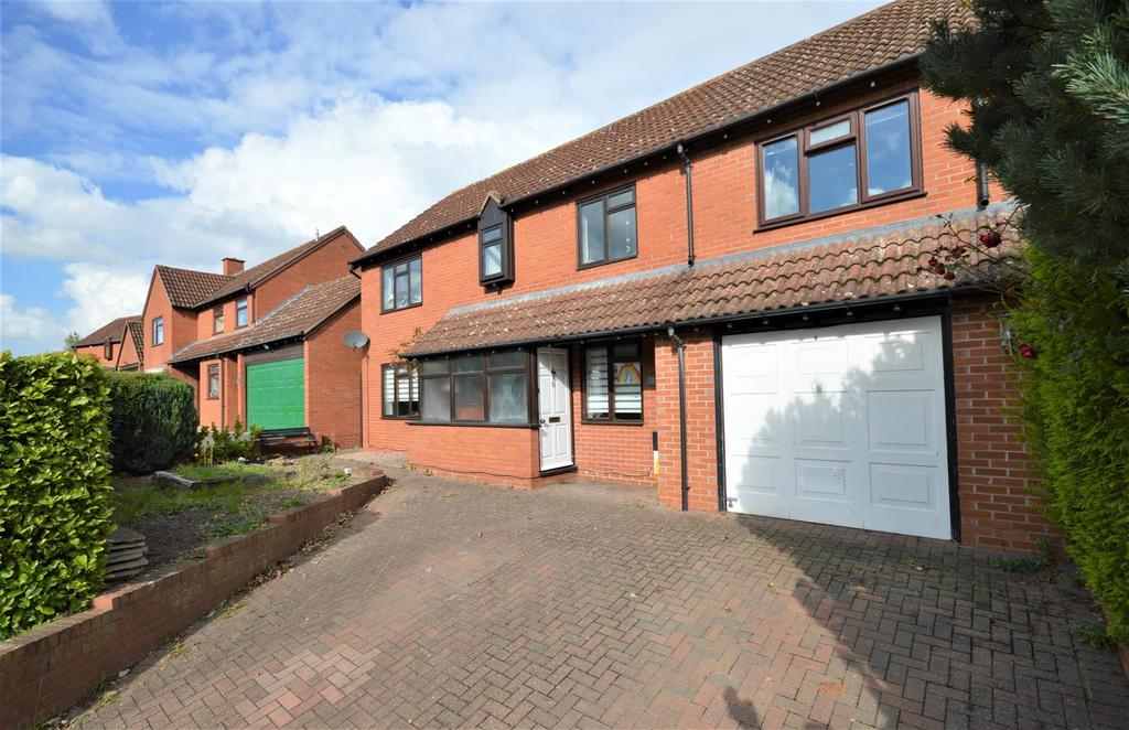 Sudbury Avenue, Hereford 4 bed detached house £367,500
