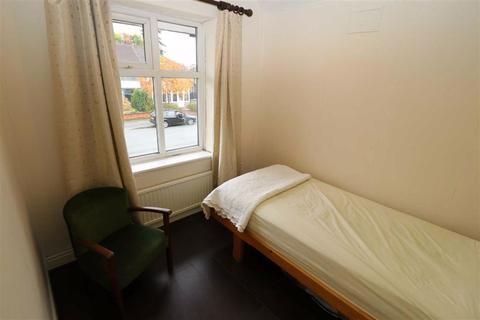 210 Brantingham Road, Chorlton Cum Hardy, Manchester, M21 0TX