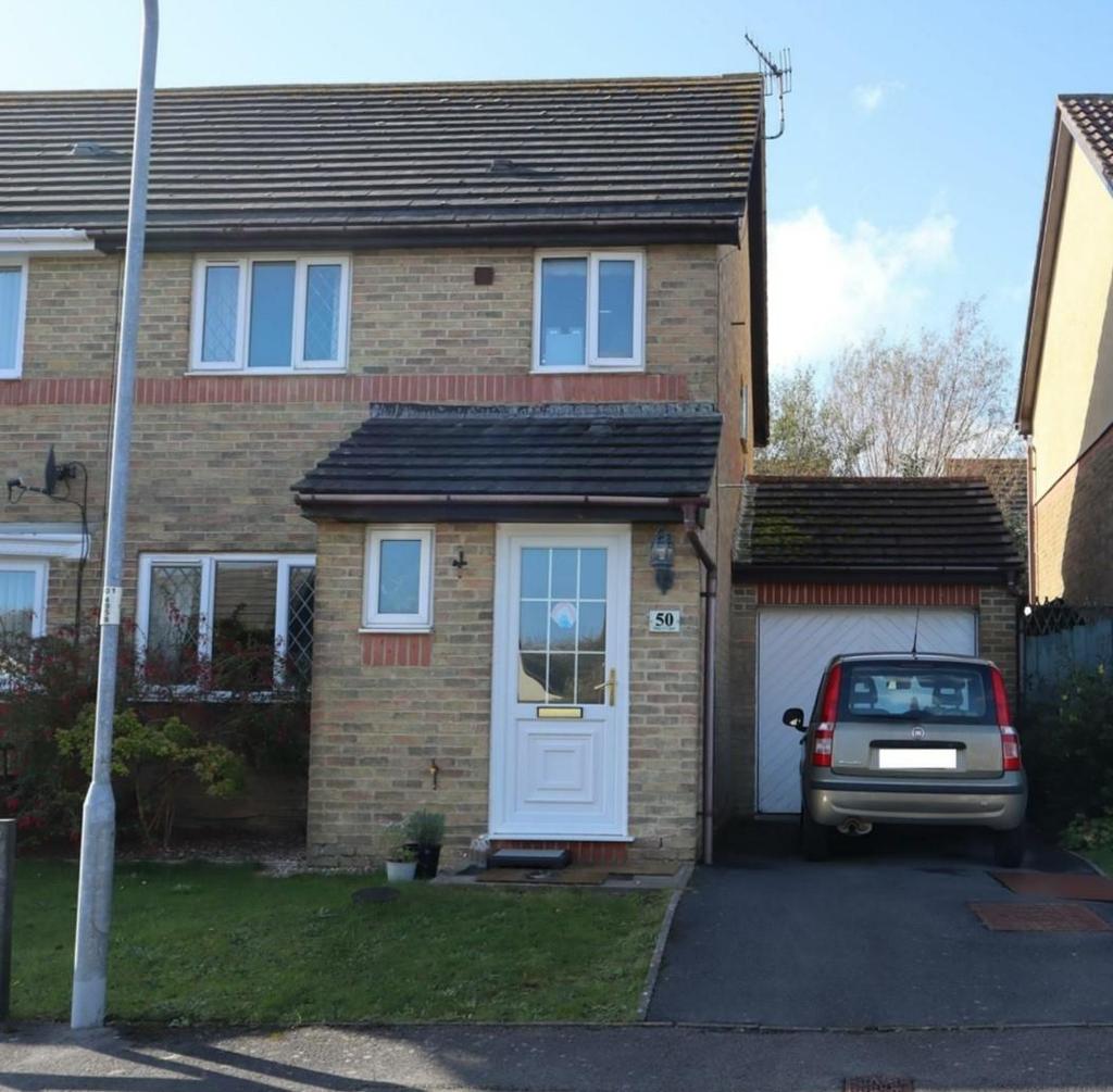 Maes Y Capel, Pembrey, Burry Port 3 bed semidetached house £159,500